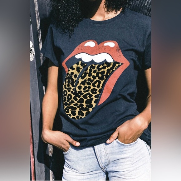 DAYDREAMER Rolling Stones Leopard Tongue Tour Washed Black Graphic Tee Small - Picture 2 of 11